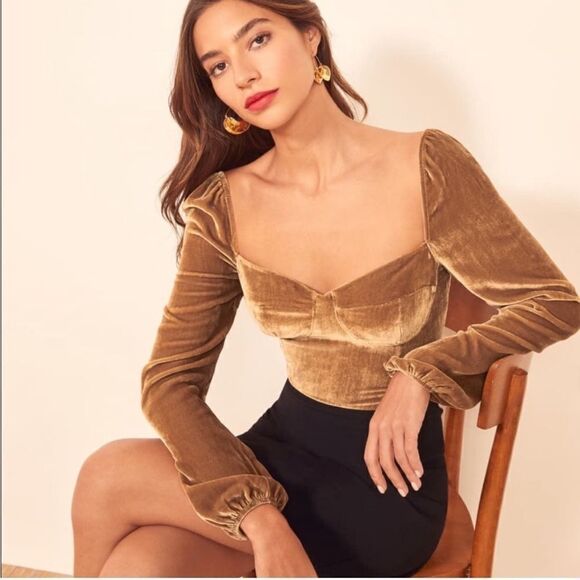 Refornation Mallory Crushed Velvet Top Gold Reyes - Picture 10 of 11